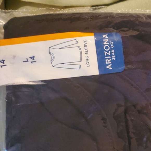 2 pack Girl's Long sleeve shirt 2 Pk - Picture 3 of 3